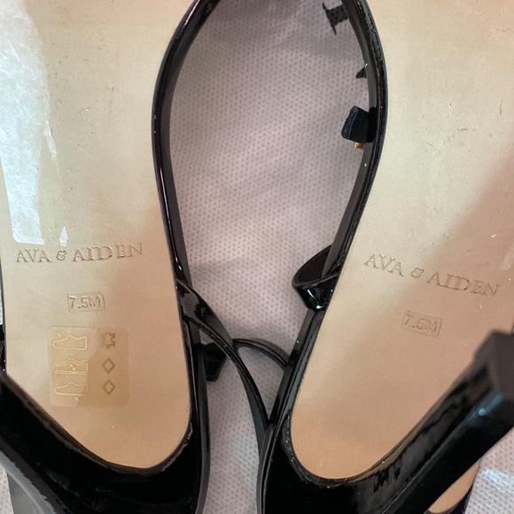 Sandals. Ava&Aden. - Picture 3 of 7